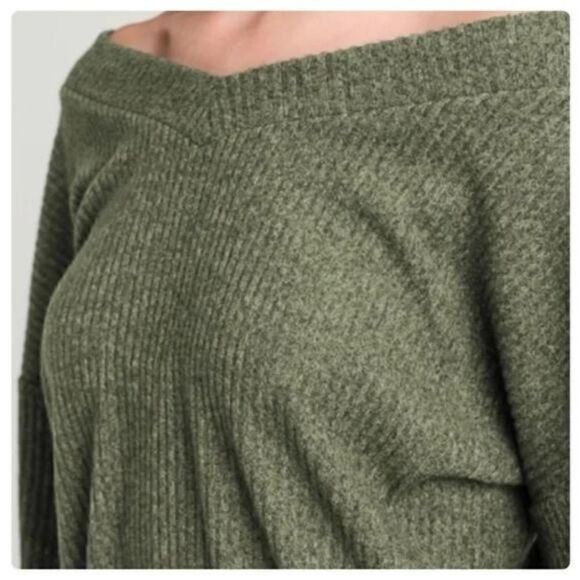 BOHEMIAN Soft Brushed V Neck Top S-L - Picture 6 of 6